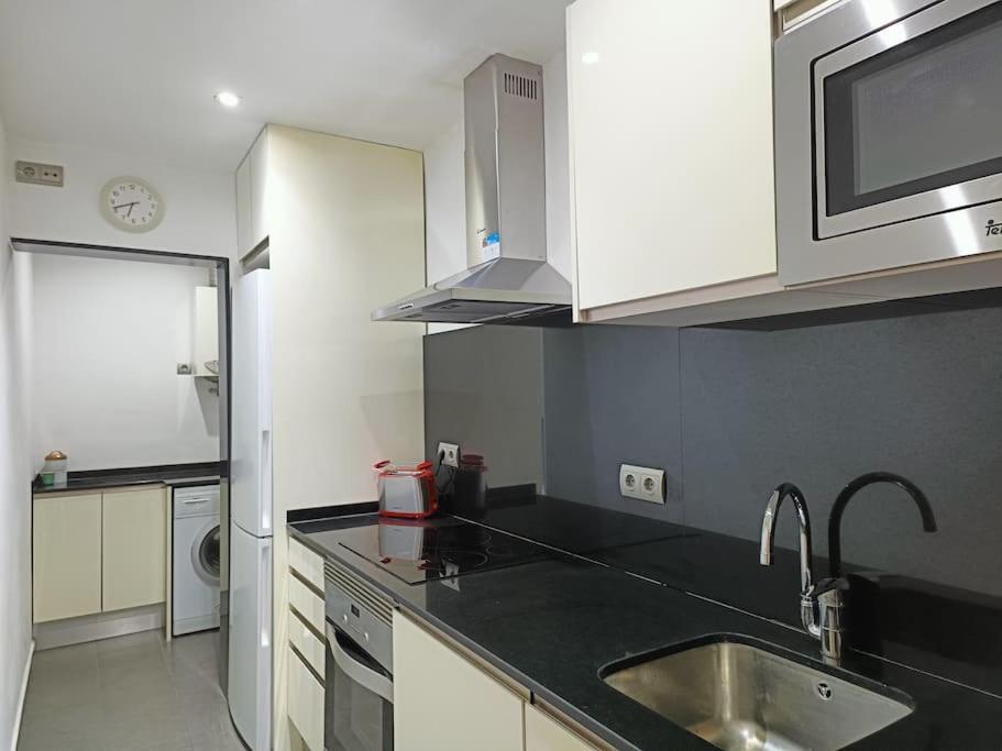Siglo XX - Nuevo Apartamento Para 3 Barcelona Ngoại thất bức ảnh