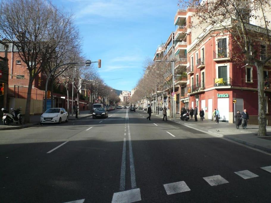 Siglo XX - Nuevo Apartamento Para 3 Barcelona Ngoại thất bức ảnh