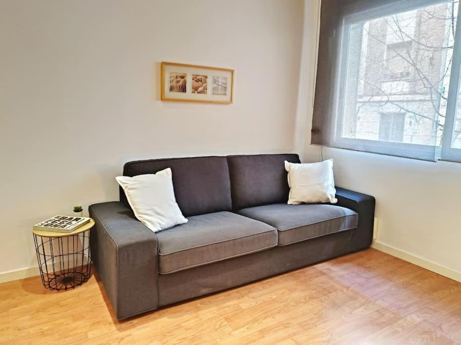 Siglo XX - Nuevo Apartamento Para 3 Barcelona Ngoại thất bức ảnh